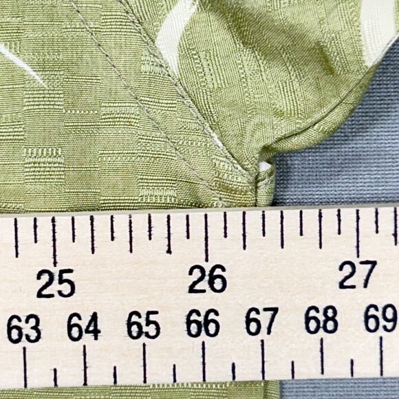 VTG Tommy Bahama Shirt Men's XL Green Preppy Casual Golf Hawaiian Button Up Silk - Picture 4 of 11